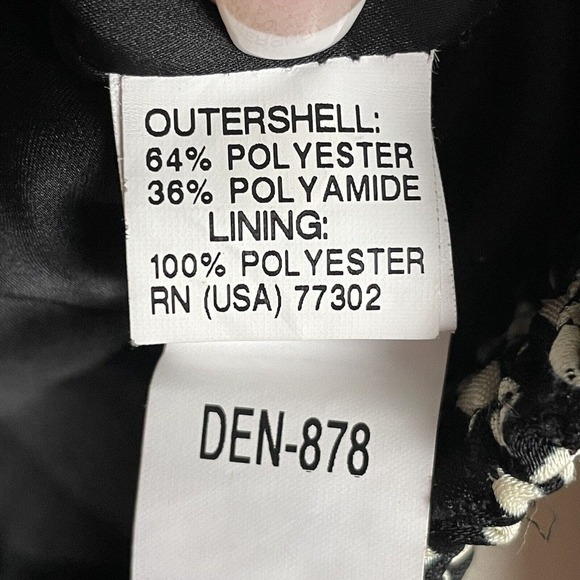 Zara Women's‎ S Black White Sickled Quilted Cropped Full Zip Jacket - Picture 6 of 8